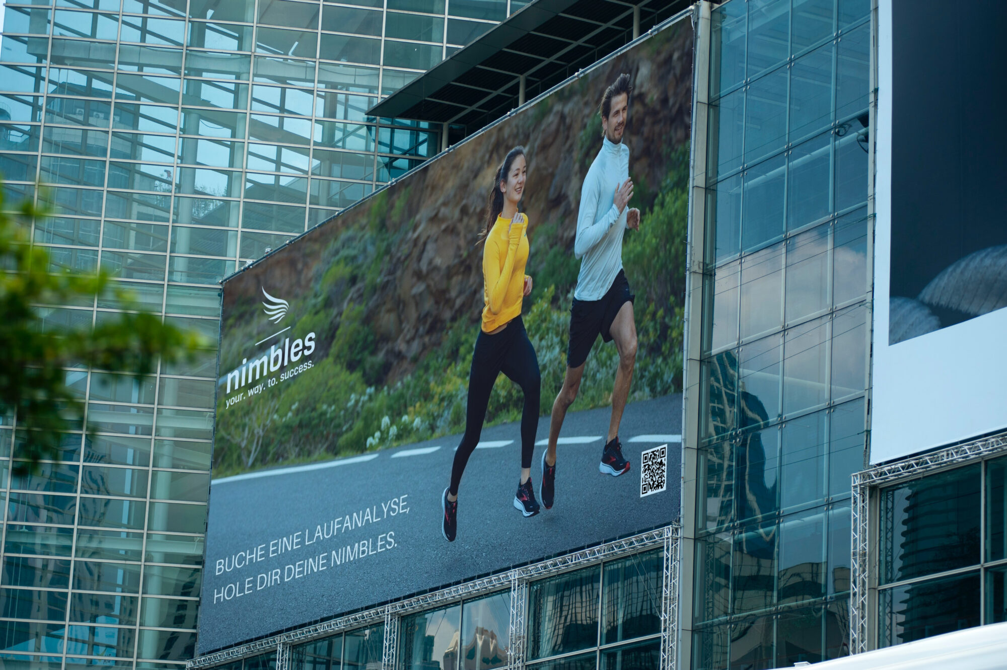 1031700 Huge billboard on building